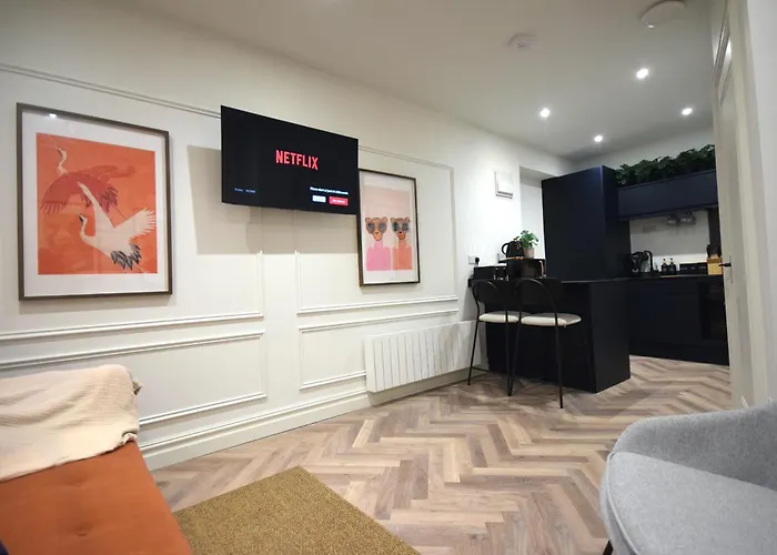 Cityescape - 1-Bed Apt 1 Bath Sofa Bed Nq