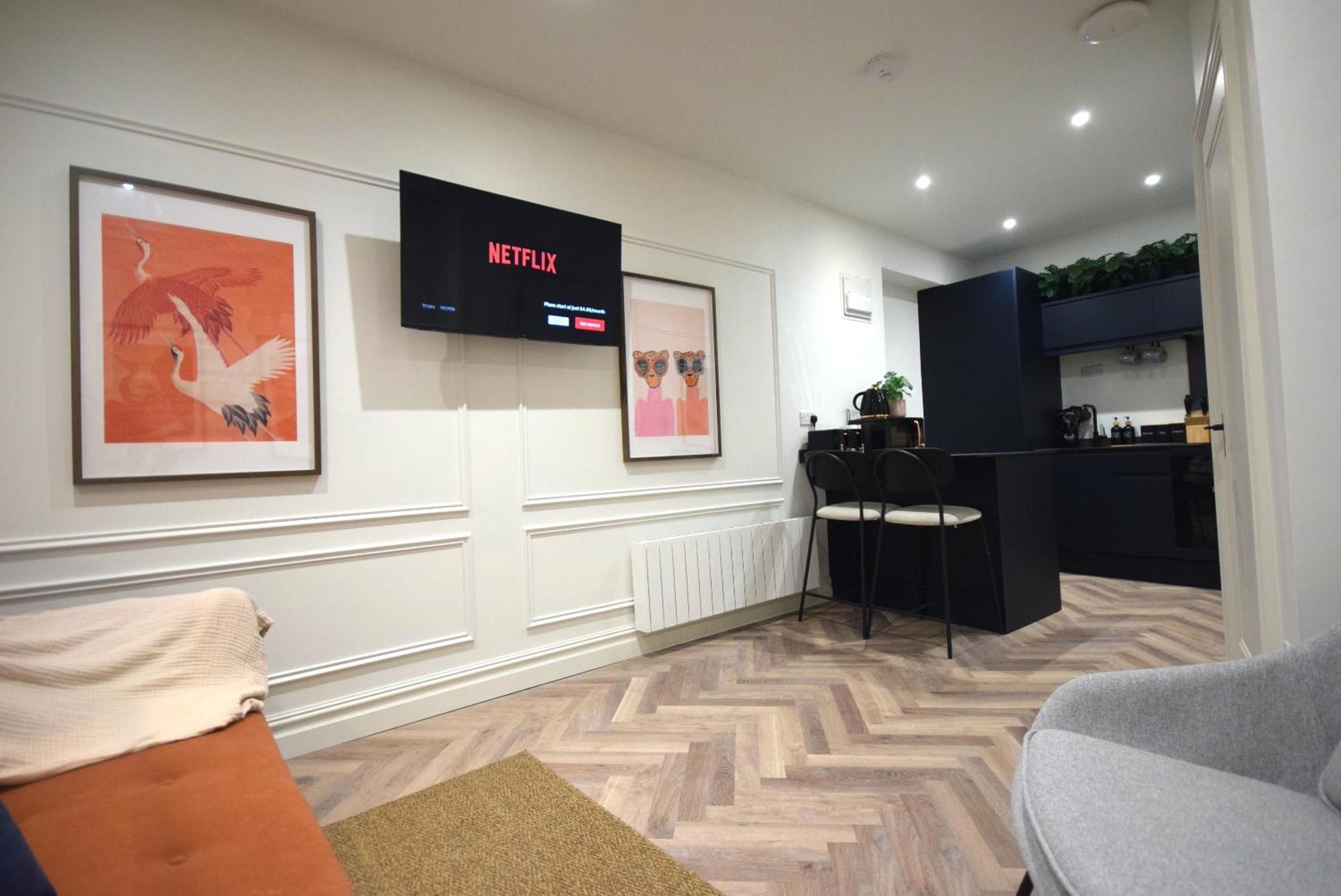 Cityescape - 1-bed 1 Bath Sofa Bed Nq